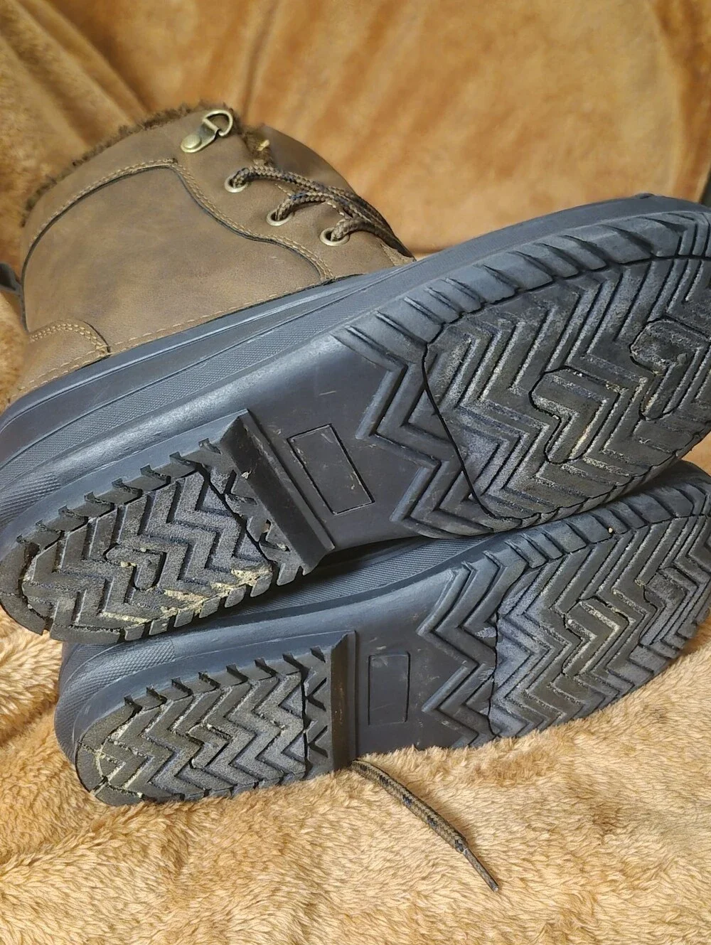 Lands End Big Boys Size 4 Brown Waterproof Duck Boots with Faux Fur Lining